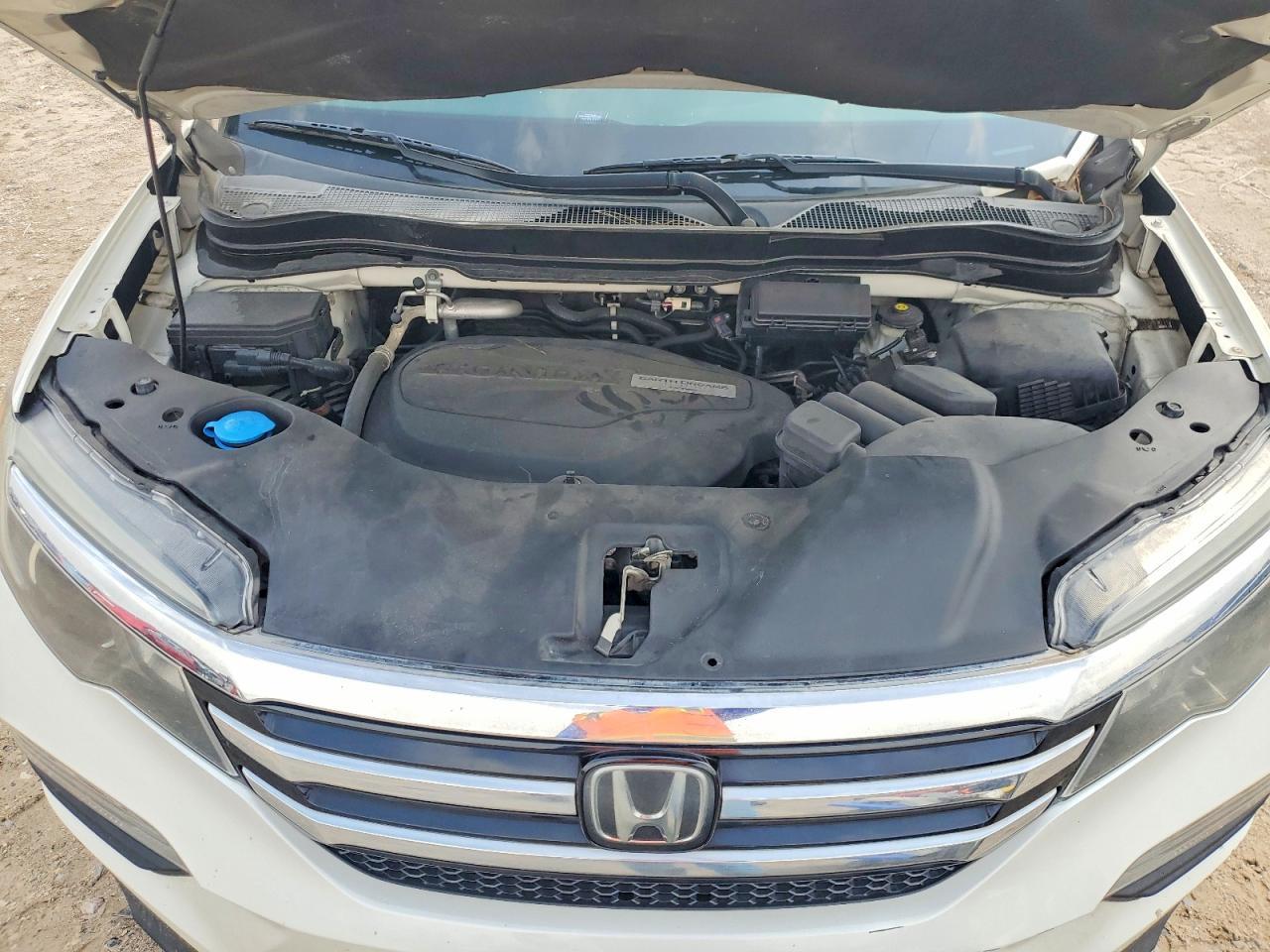 2016 HONDA PILOT