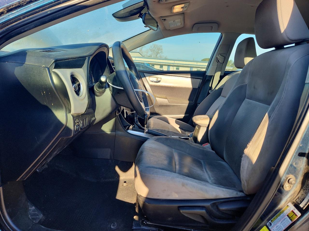 2017 TOYOTA COROLLA