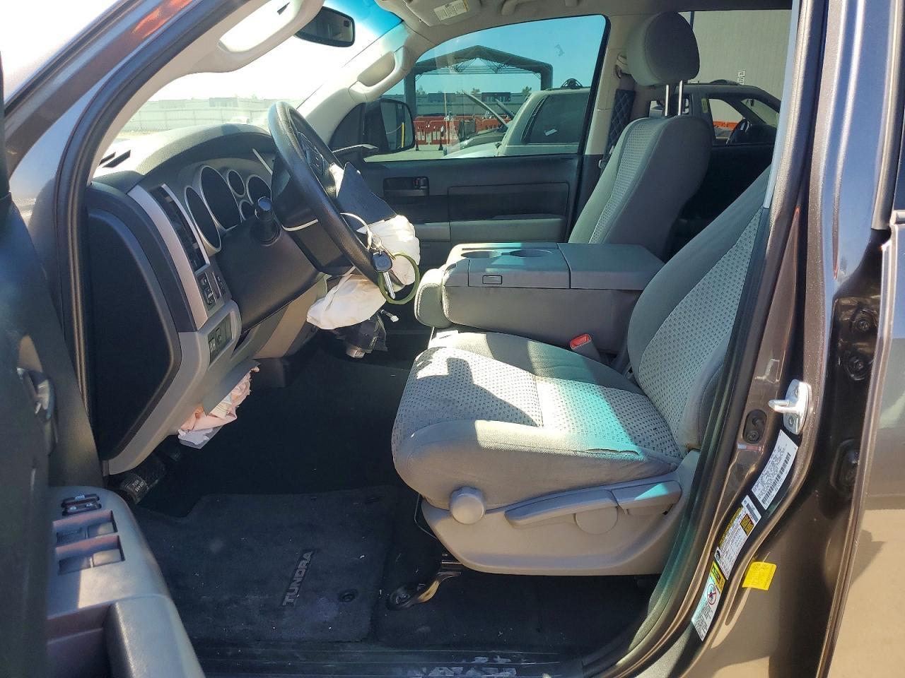 2012 TOYOTA TUNDRA