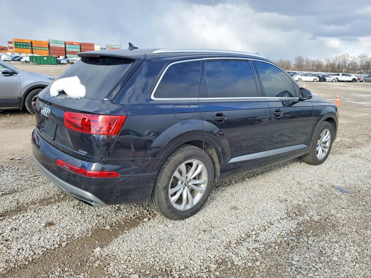 2017 AUDI Q7