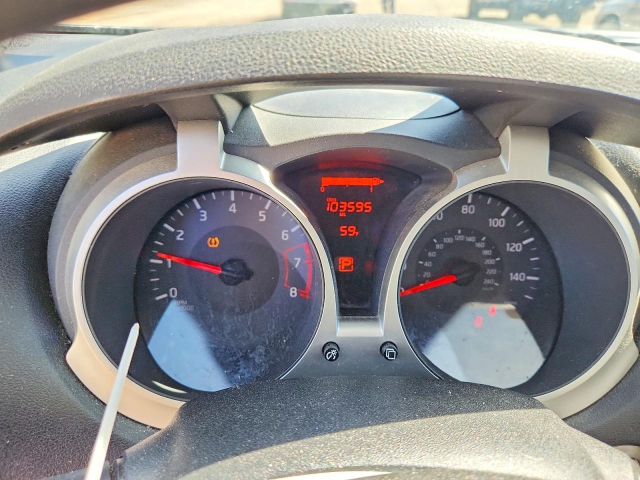 2016 NISSAN Juke