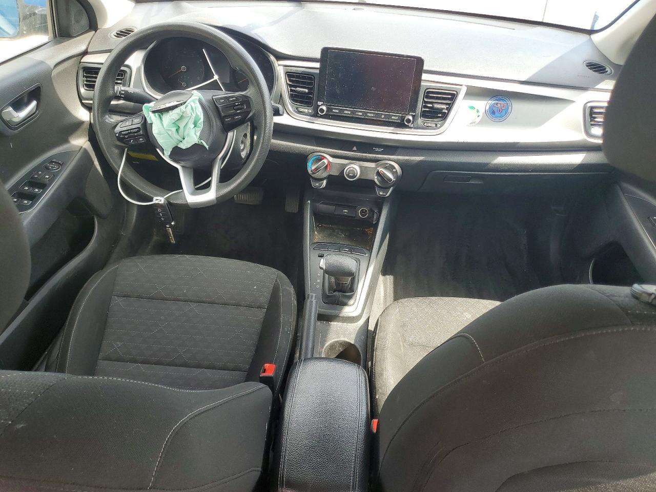 2021 KIA RIO