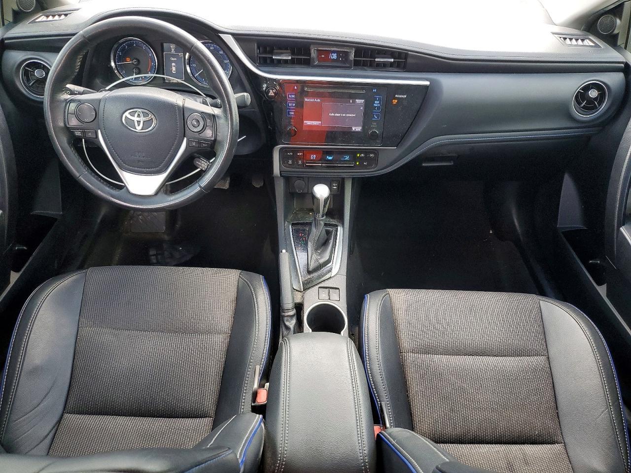 2017 TOYOTA COROLLA