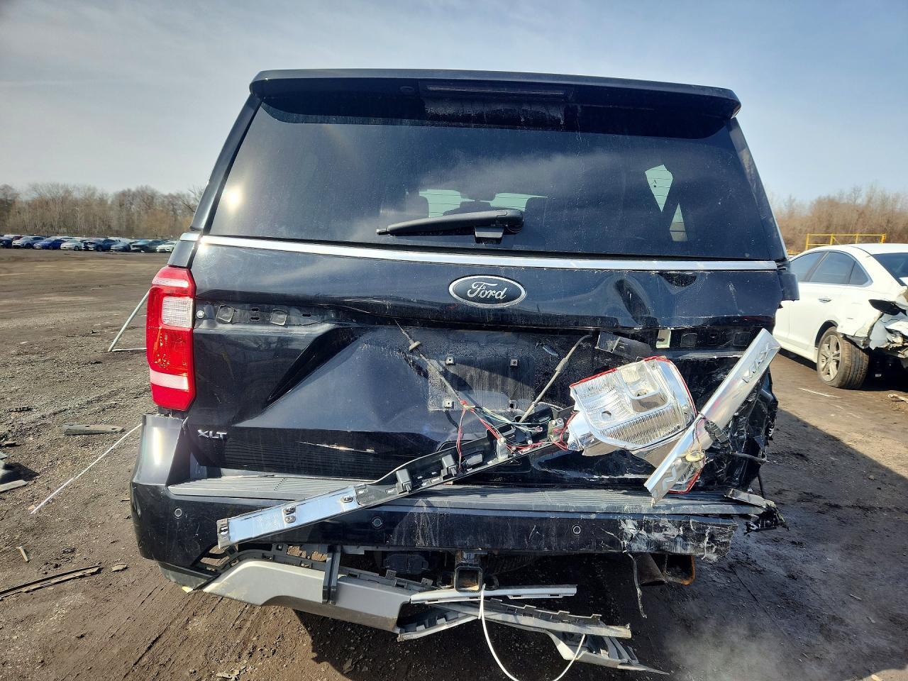 2021 FORD Expedition