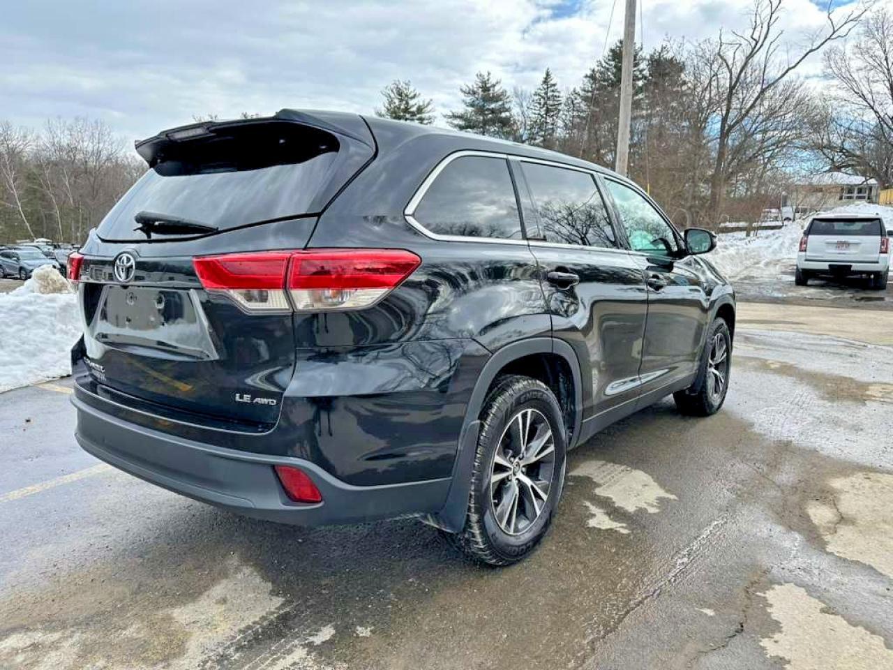 2019 TOYOTA HIGHLANDER