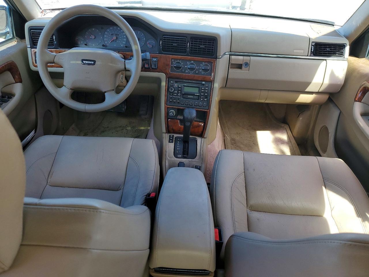 1996 VOLVO 960