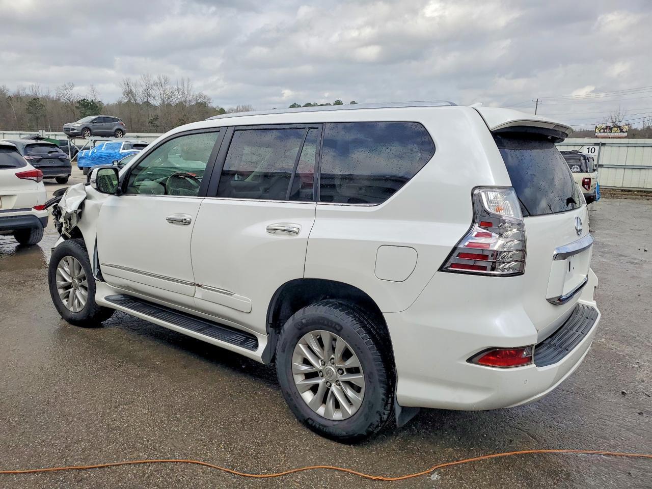 2016 LEXUS GX 460