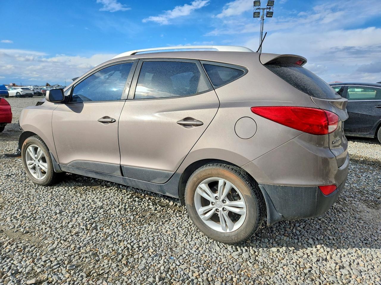 2011 HYUNDAI TUCSON