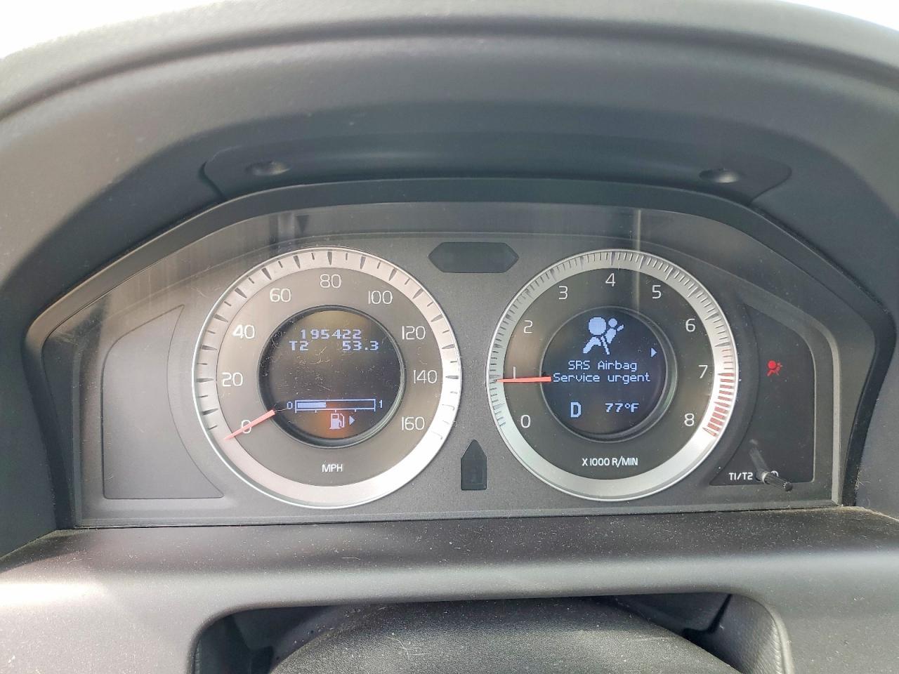 2010 VOLVO XC60