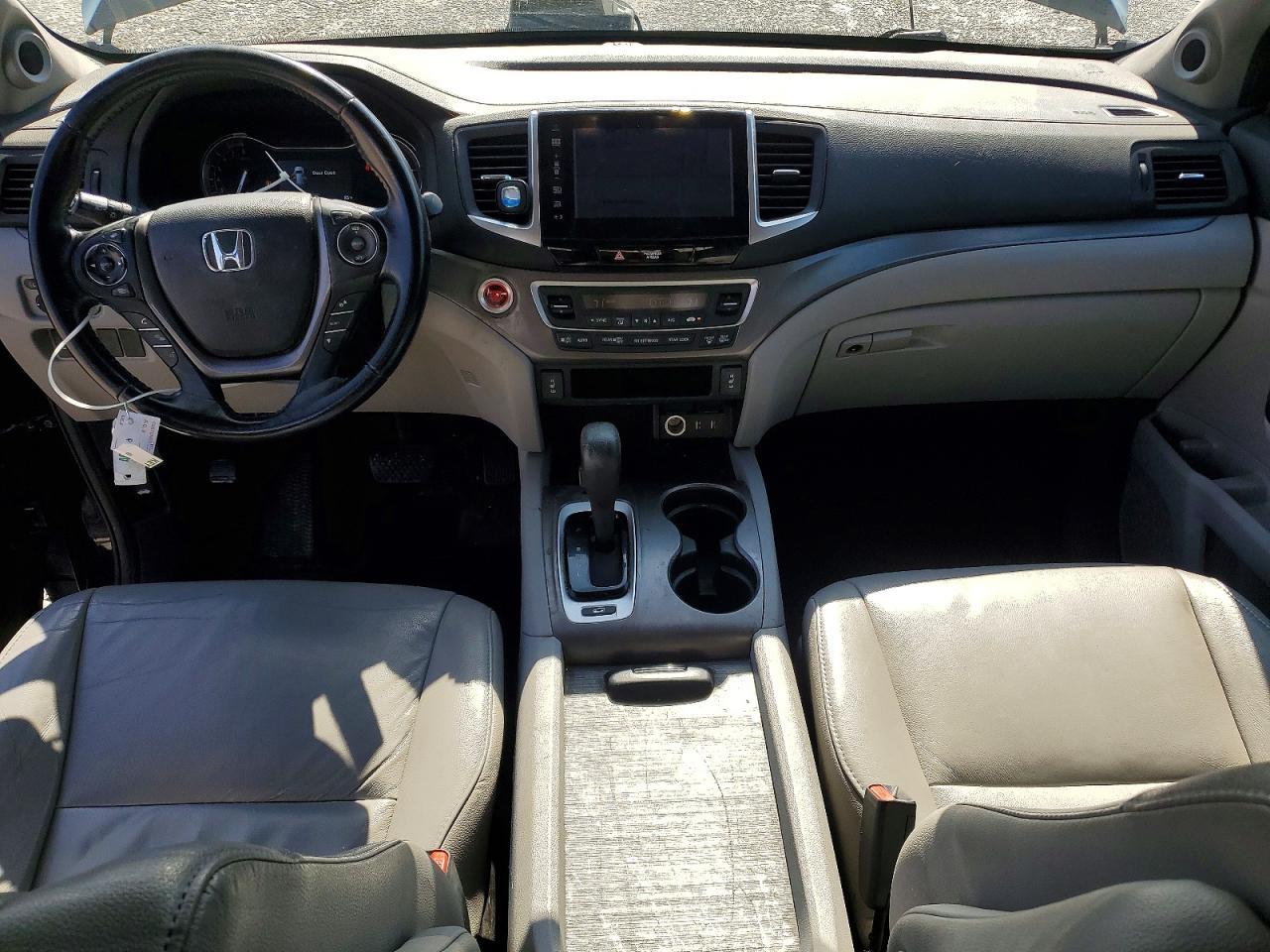 2016 HONDA PILOT