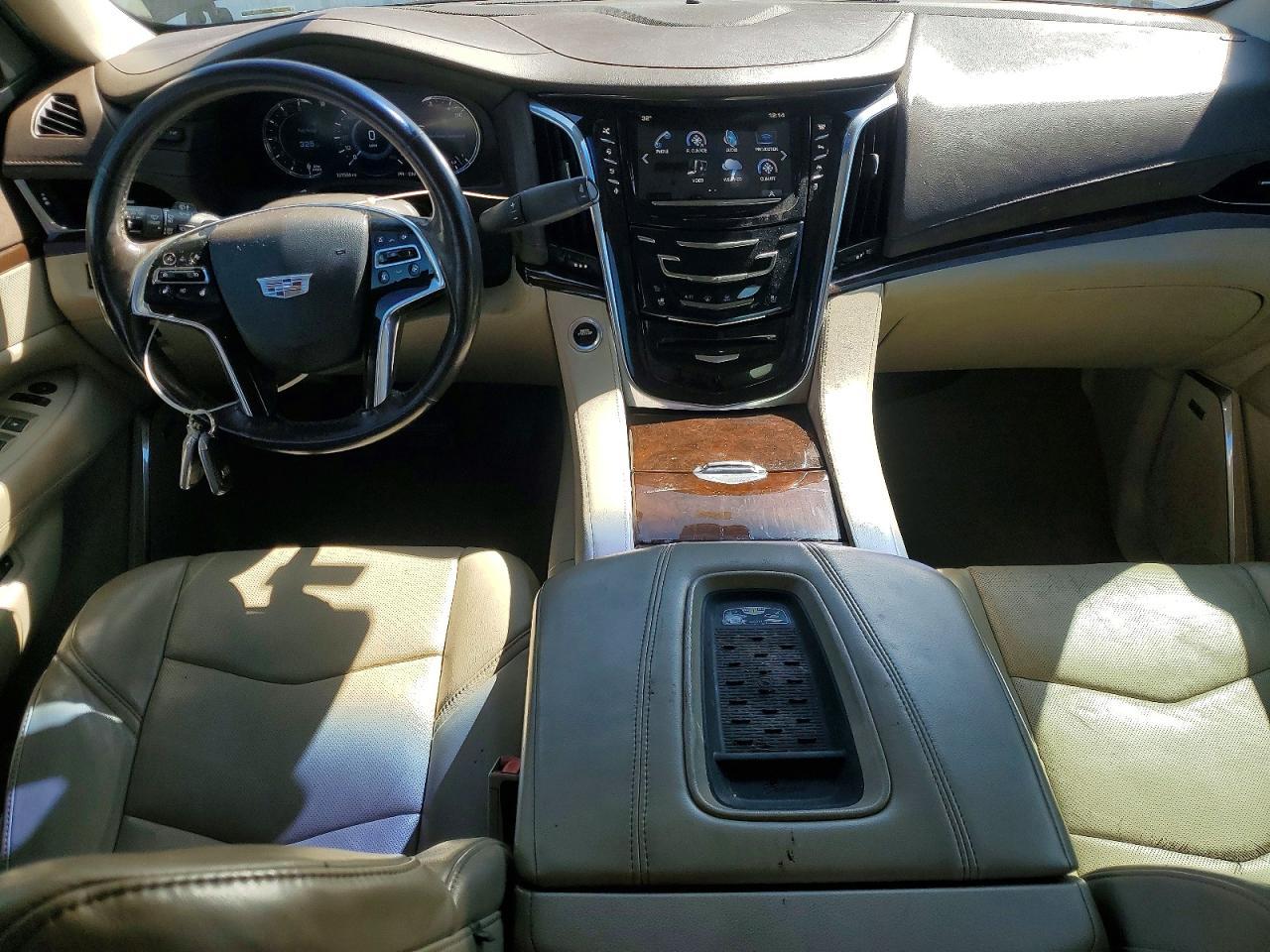 2016 CADILLAC Escalade ESV