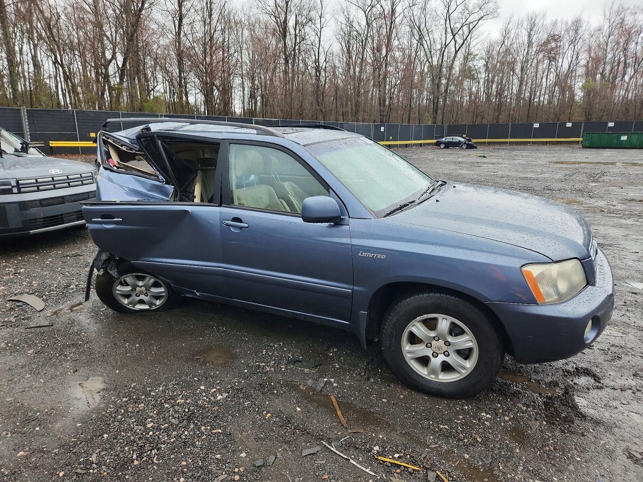 2001 TOYOTA HIGHLANDER