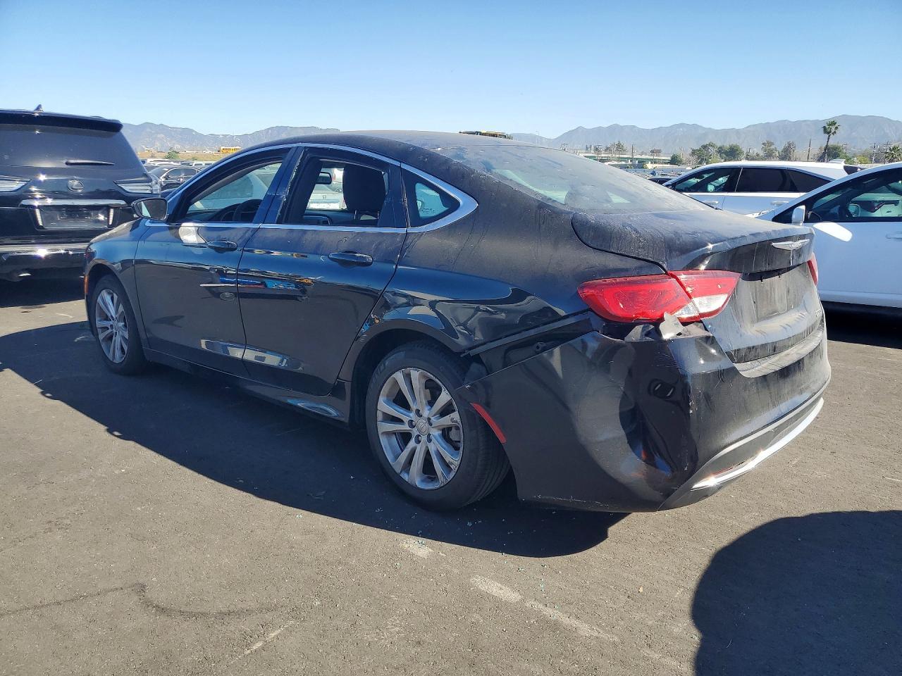 2016 CHRYSLER 200