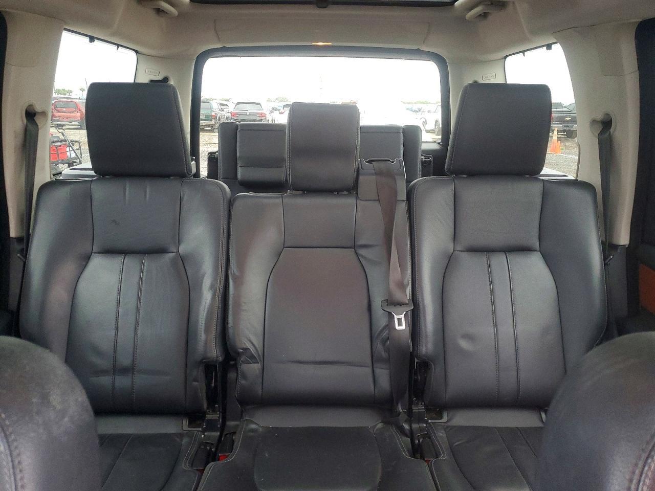 2015 LAND ROVER LR4