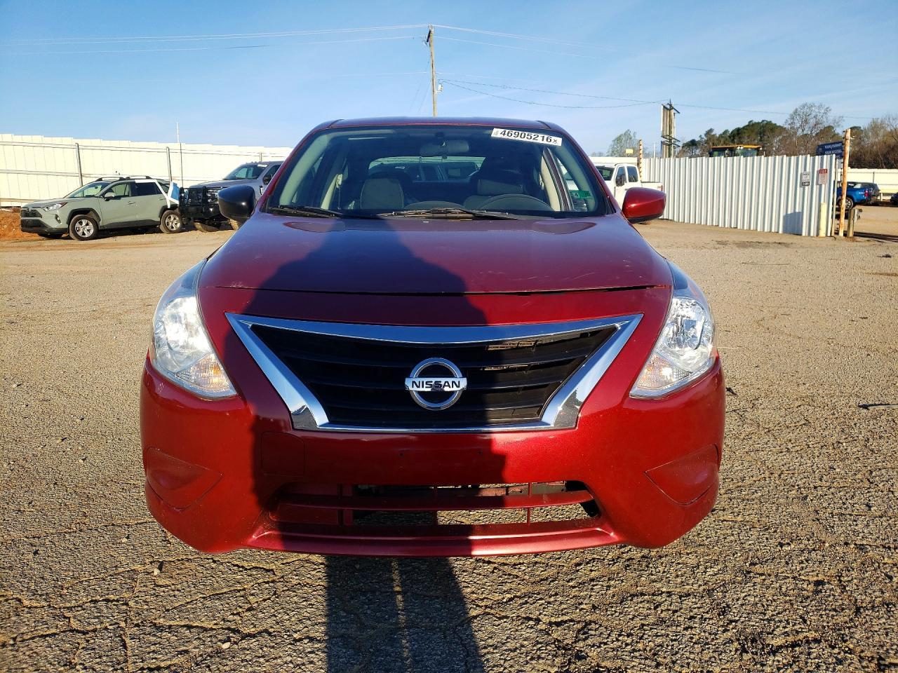 2018 NISSAN VERSA