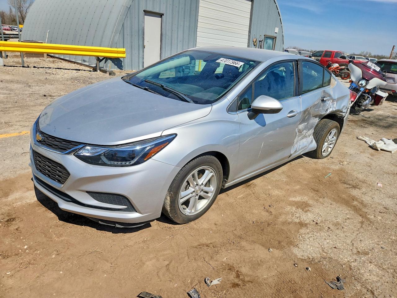 2017 CHEVROLET CRUZE