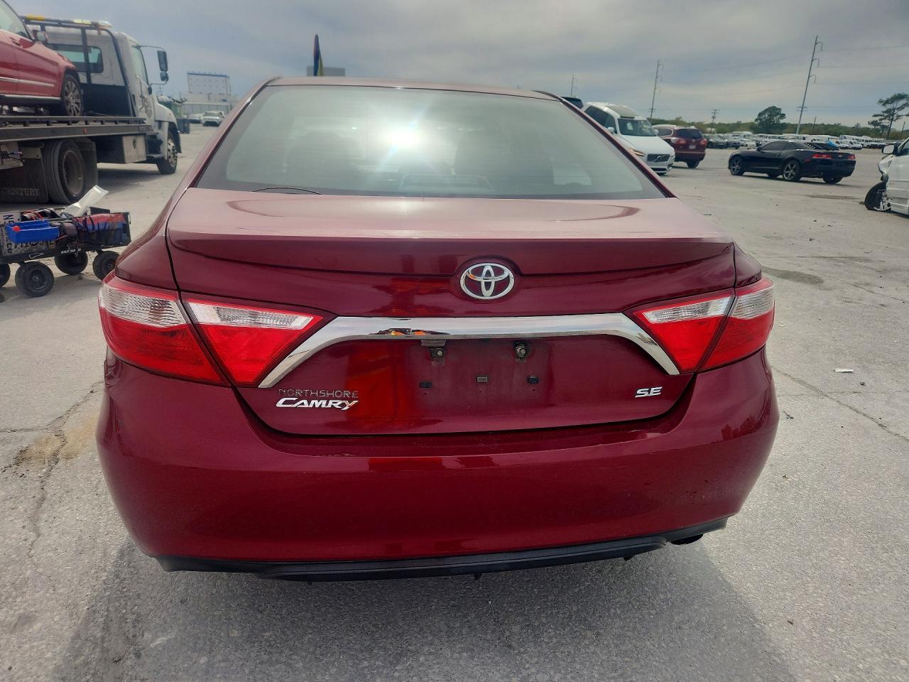 2017 TOYOTA CAMRY