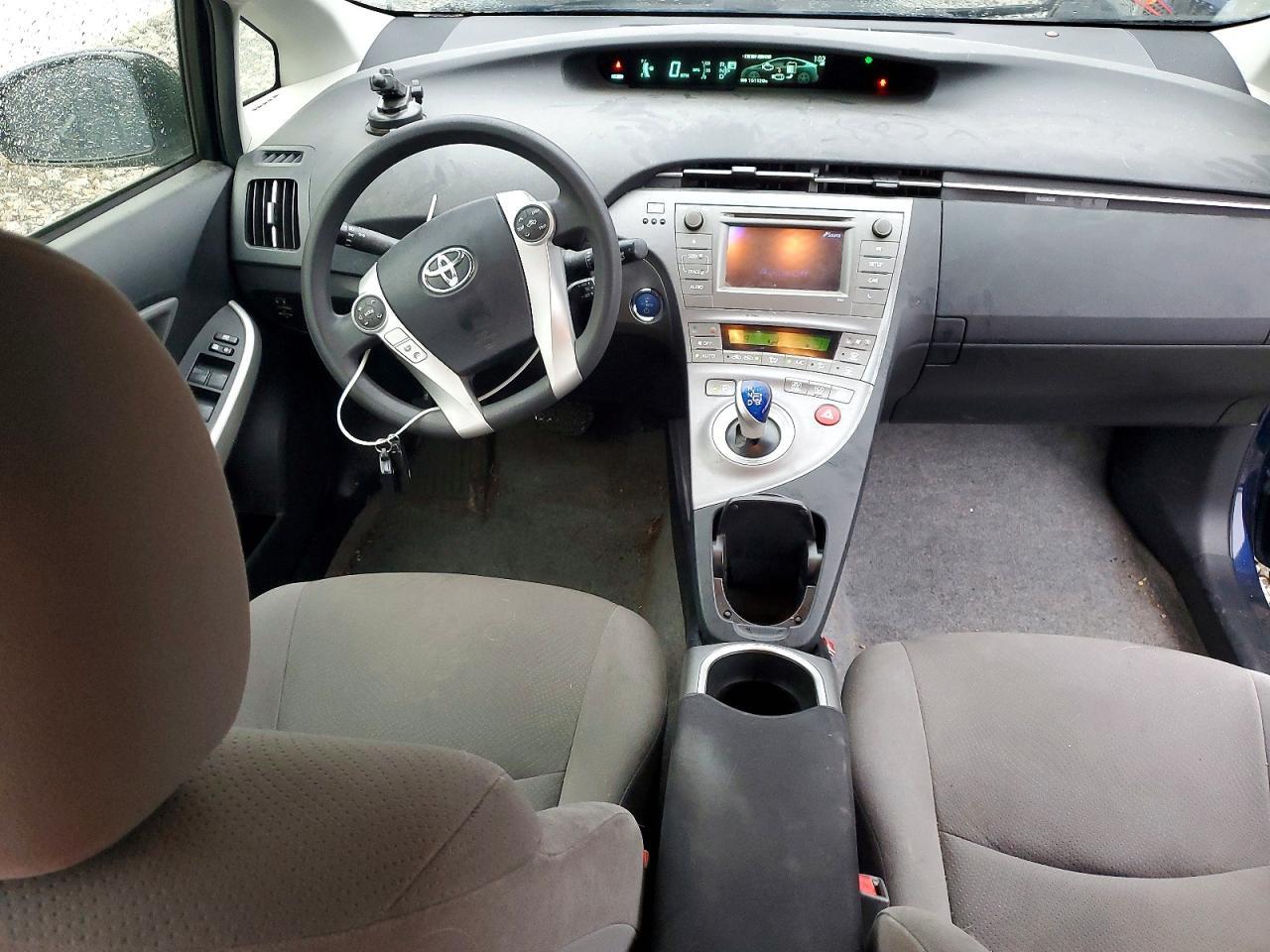 2015 TOYOTA PRIUS
