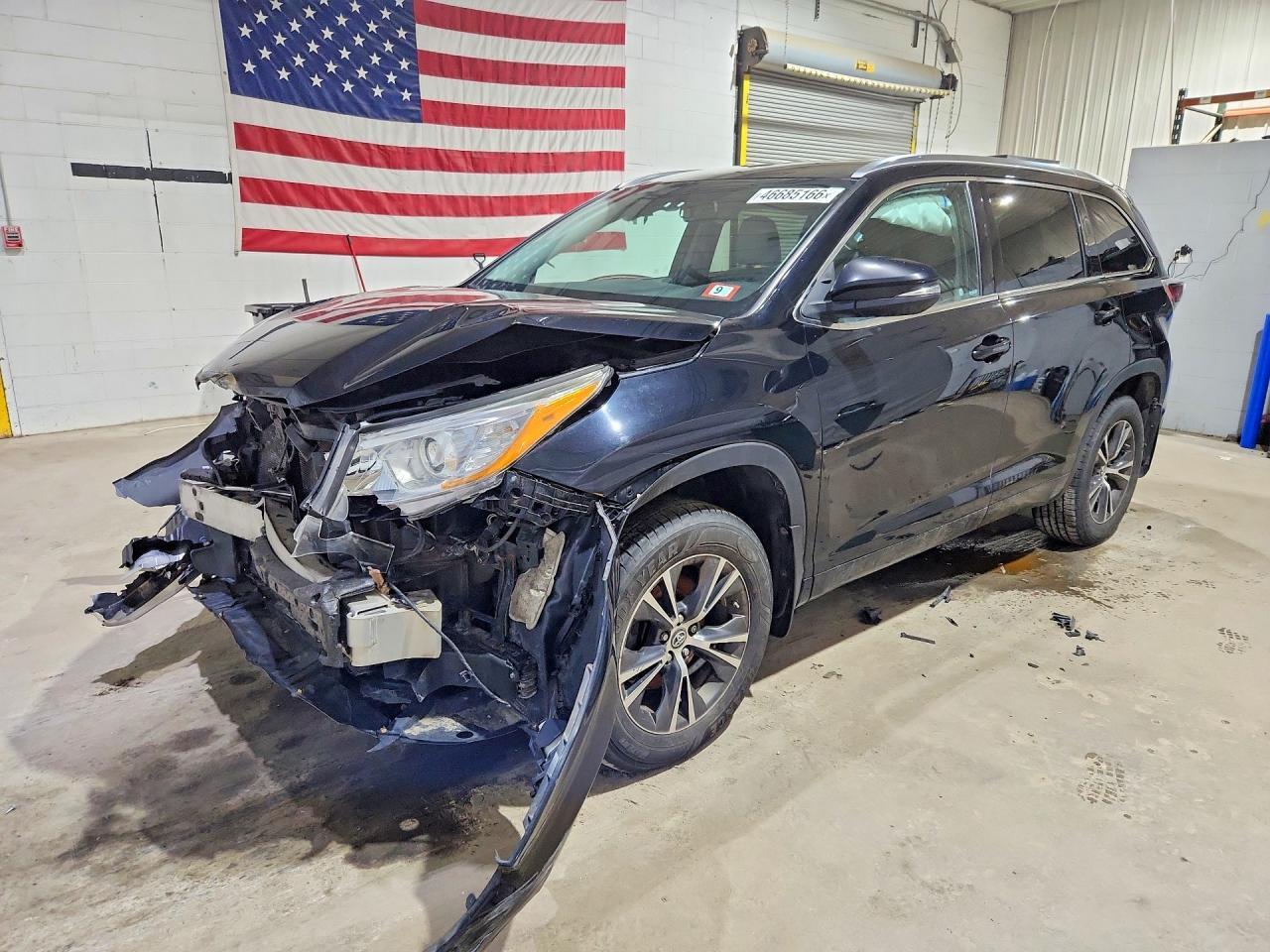 2016 TOYOTA HIGHLANDER