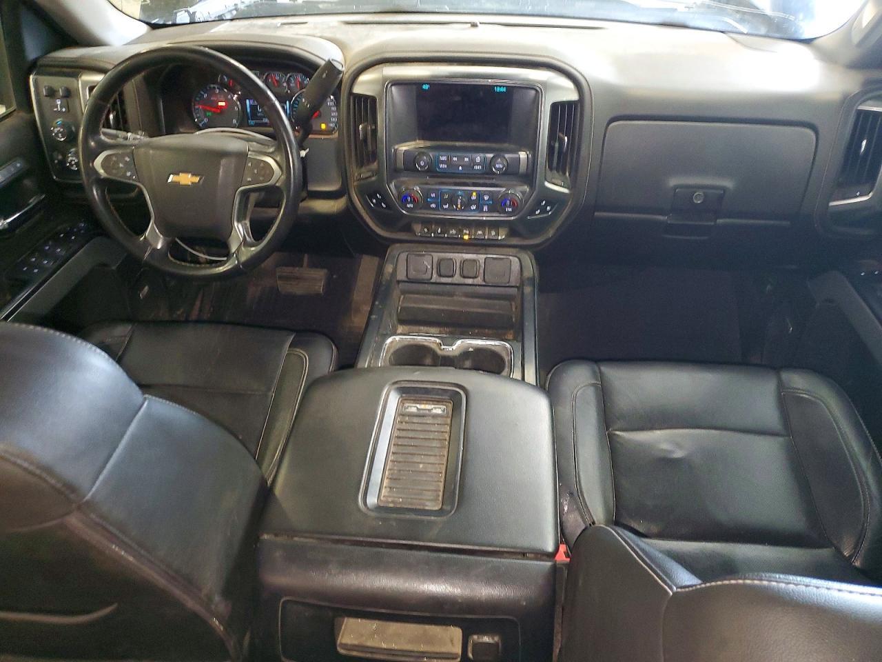 2018 CHEVROLET Silverado