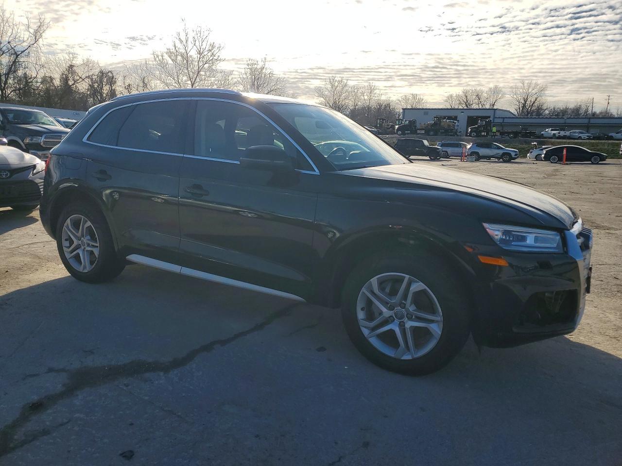 2019 AUDI Q5