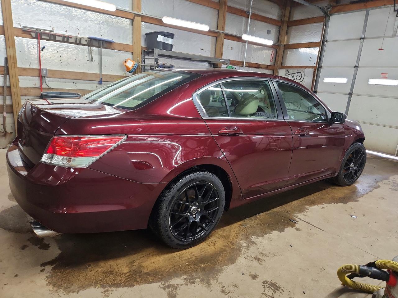 2010 HONDA ACCORD
