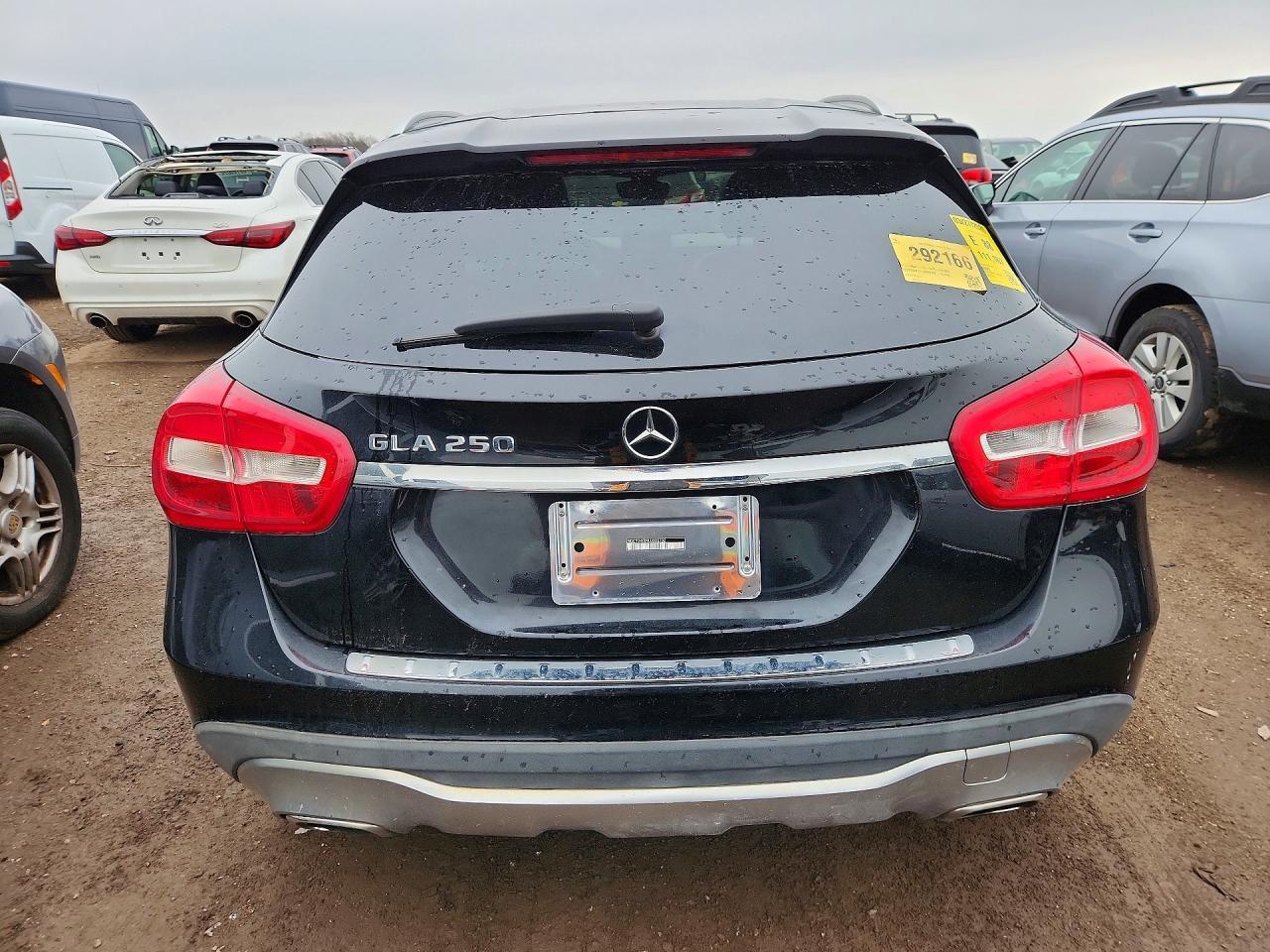 2020 MERCEDES-BENZ GLA-Class