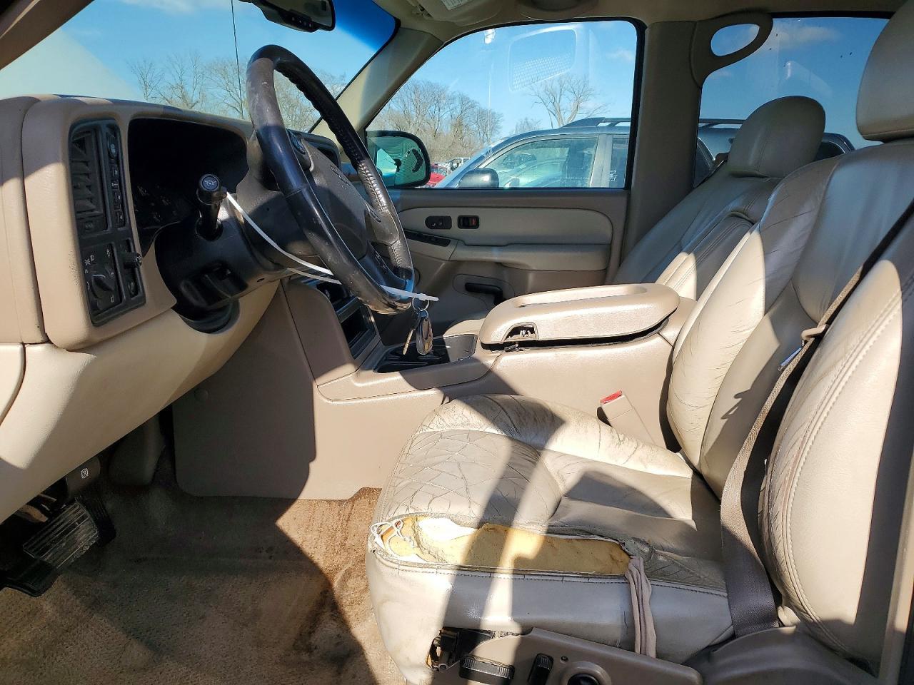 2003 CHEVROLET Tahoe
