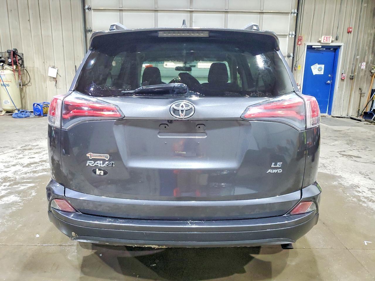 2016 TOYOTA RAV4