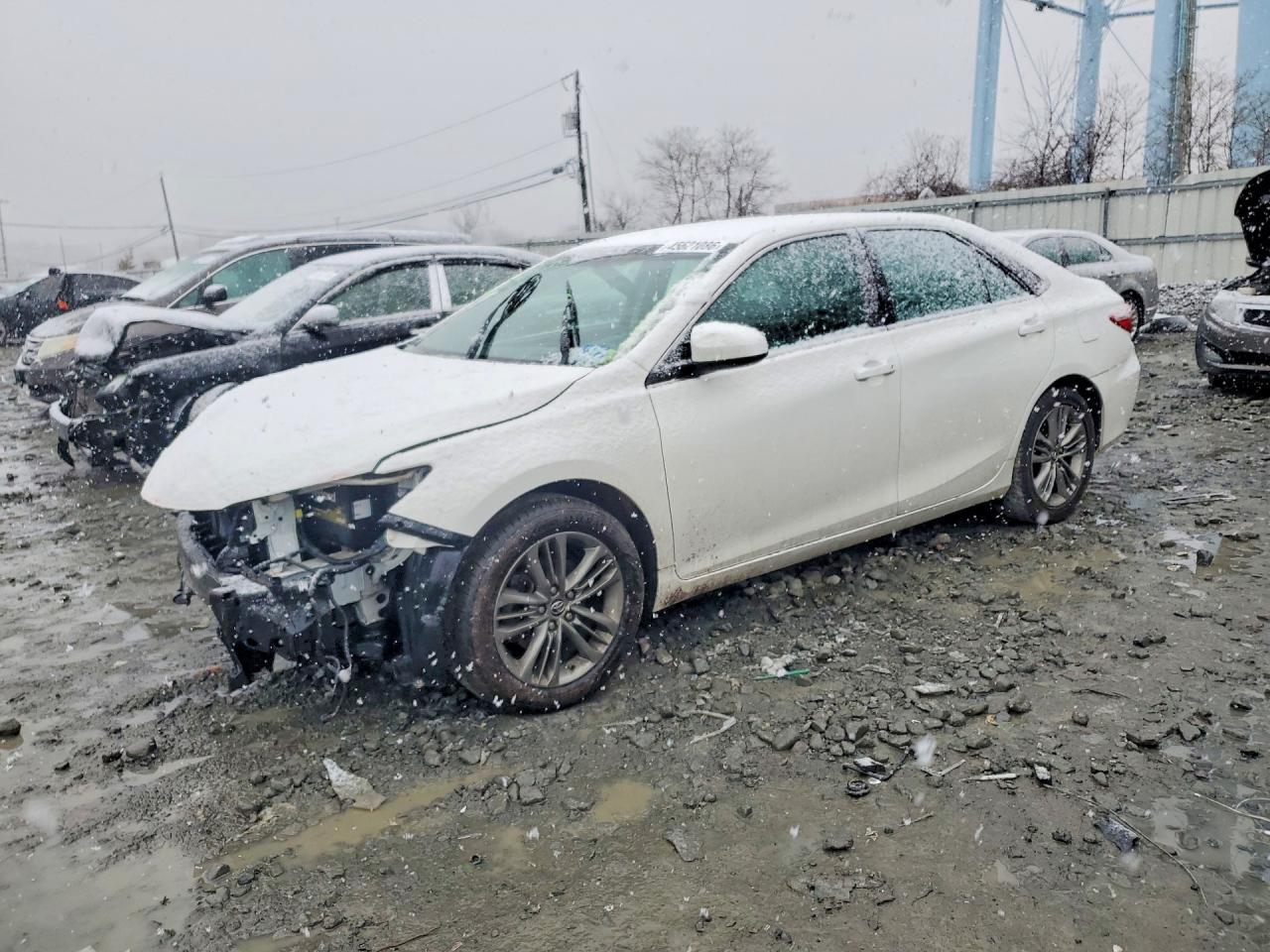 2015 TOYOTA CAMRY