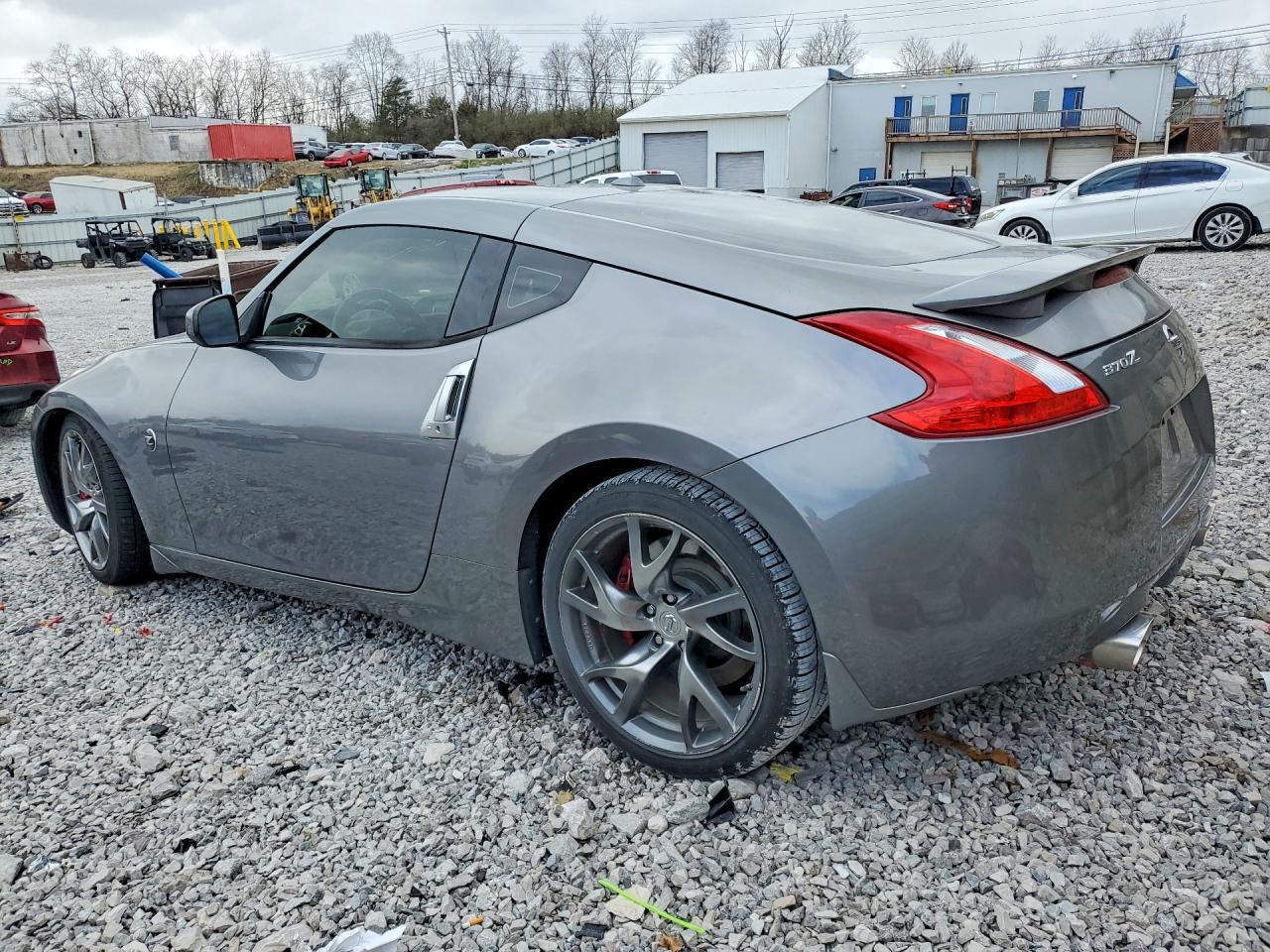 2015 NISSAN 370Z
