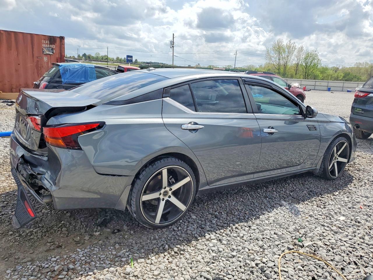 2019 NISSAN ALTIMA