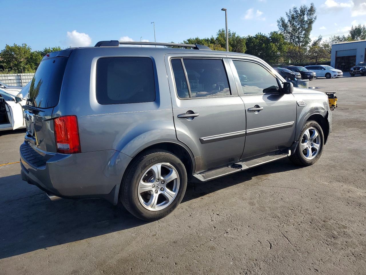2012 HONDA PILOT