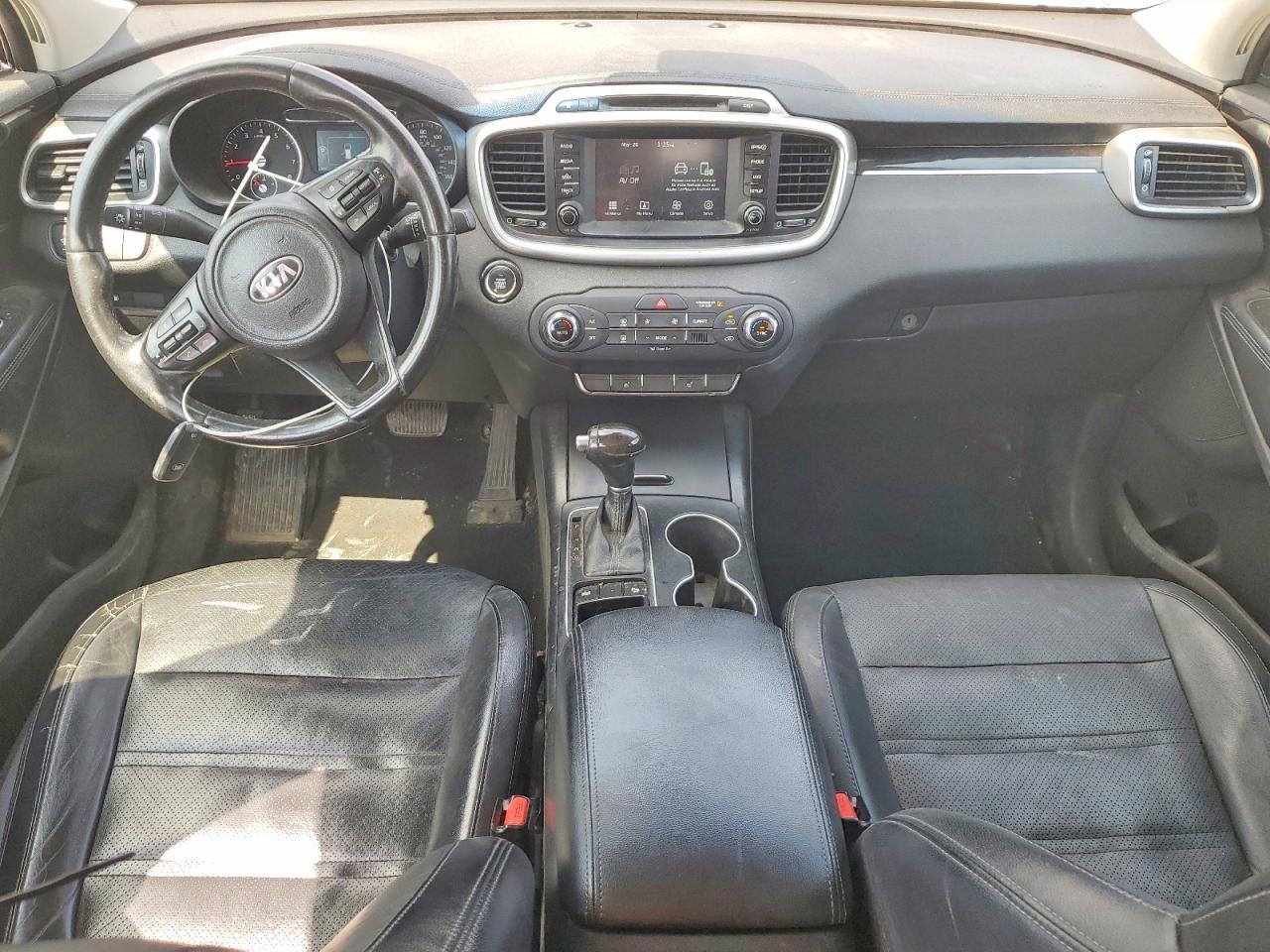 2017 KIA SORENTO