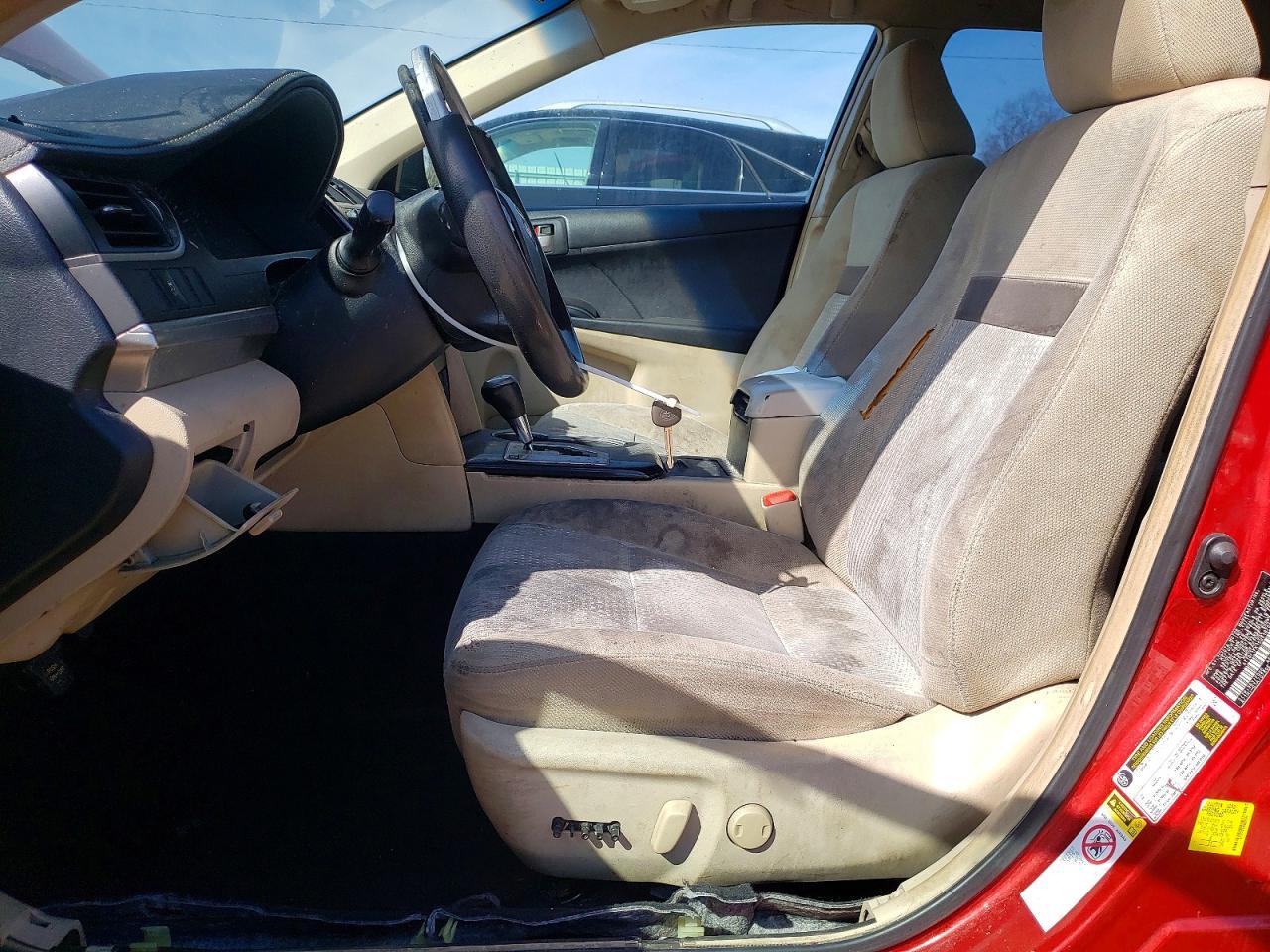 2012 TOYOTA CAMRY