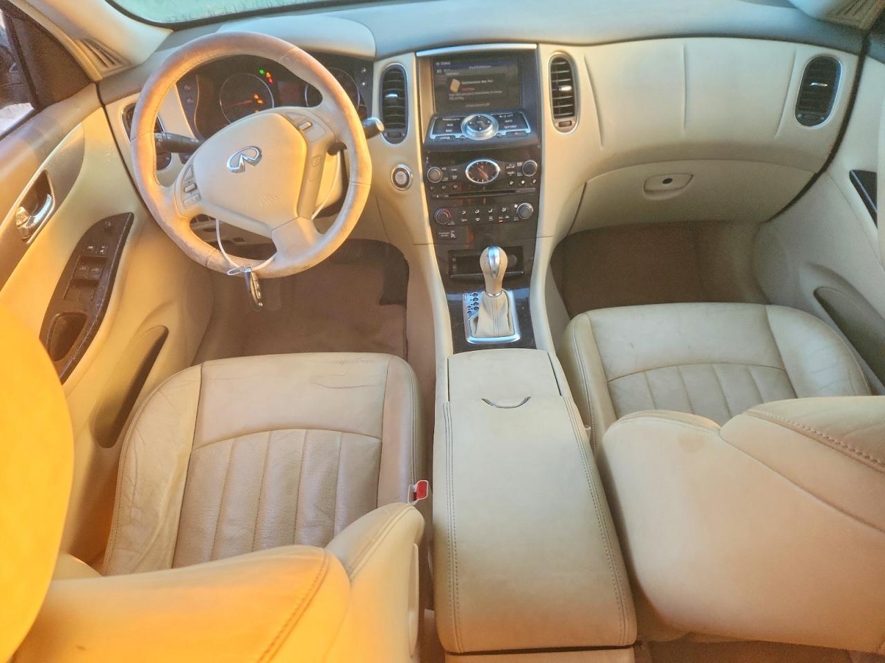 2010 INFINITI EX35