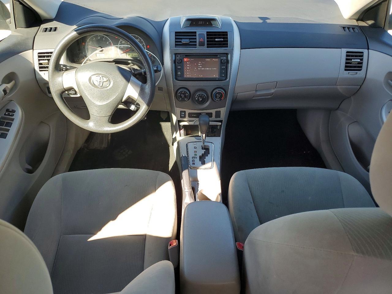 2013 TOYOTA COROLLA