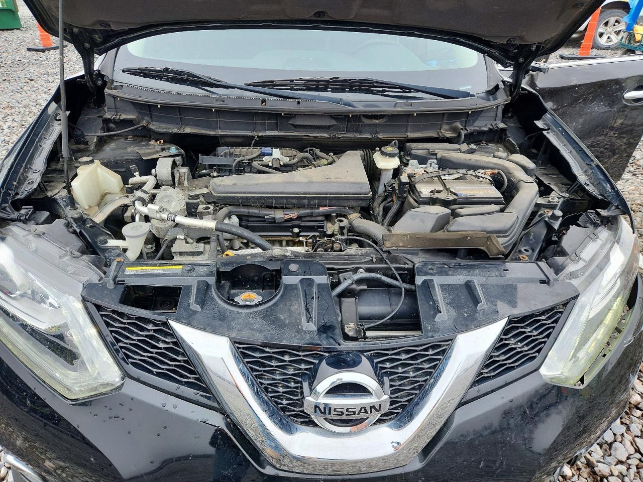 2015 NISSAN ROGUE