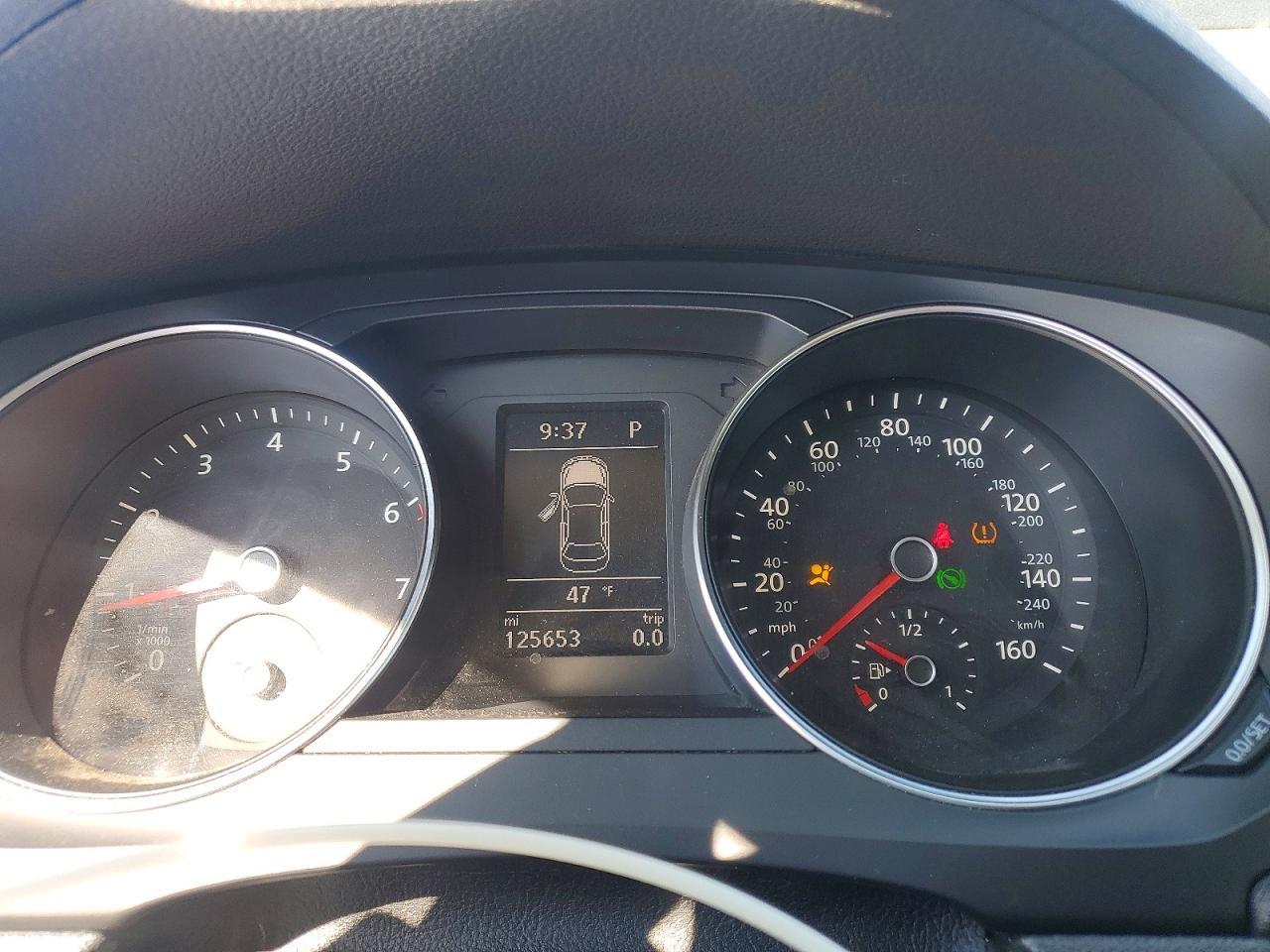 2017 VOLKSWAGEN JETTA