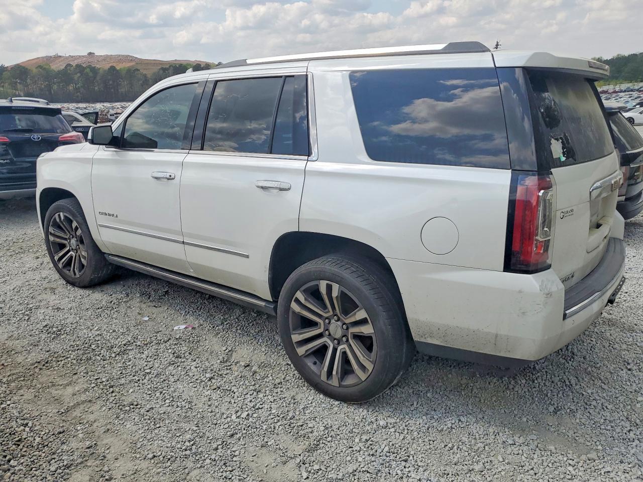 2020 GMC Yukon