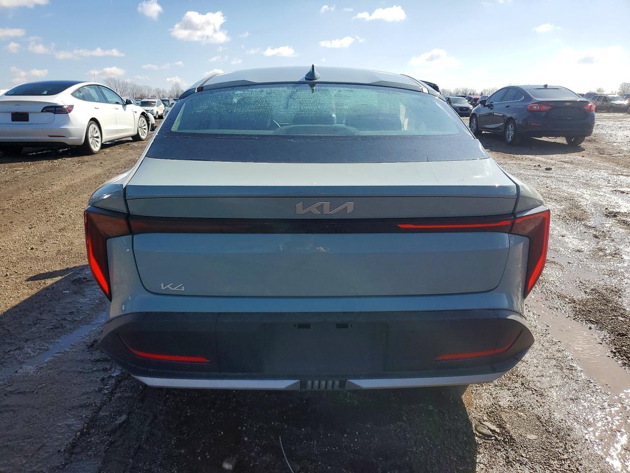 2025 KIA K4