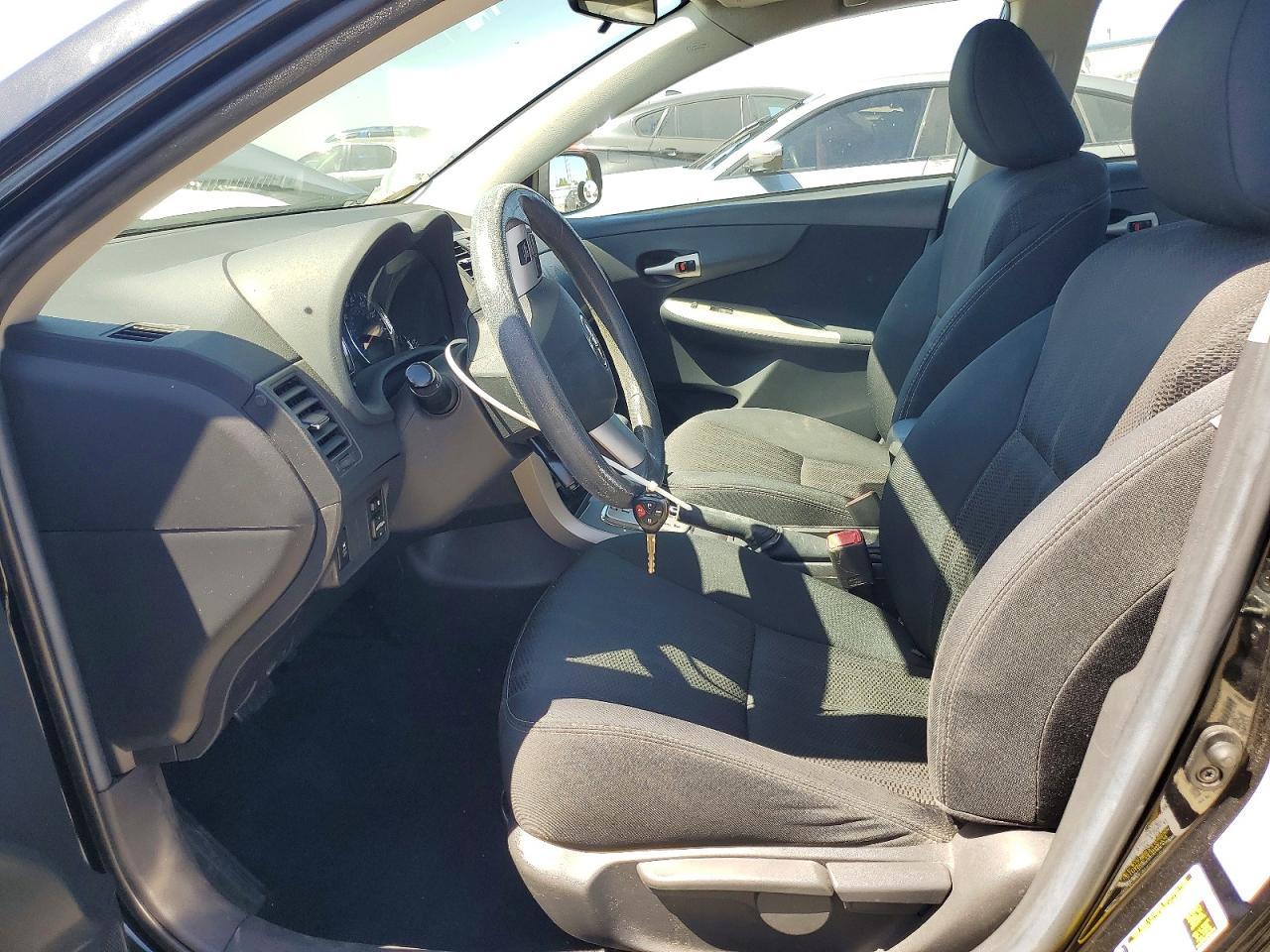 2012 TOYOTA COROLLA