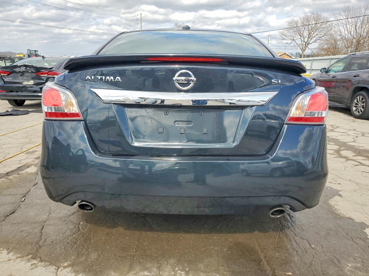 2015 NISSAN ALTIMA