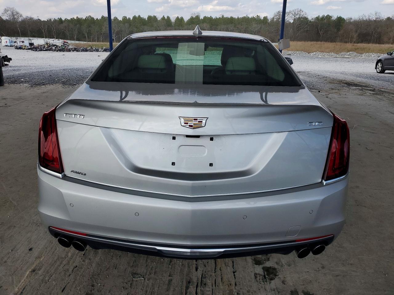 2017 CADILLAC CT6