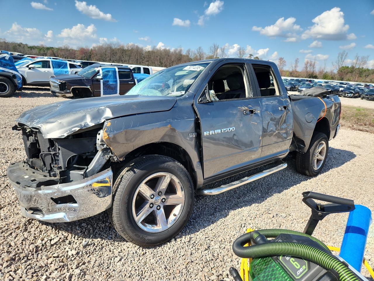 2012 DODGE RAM 1500