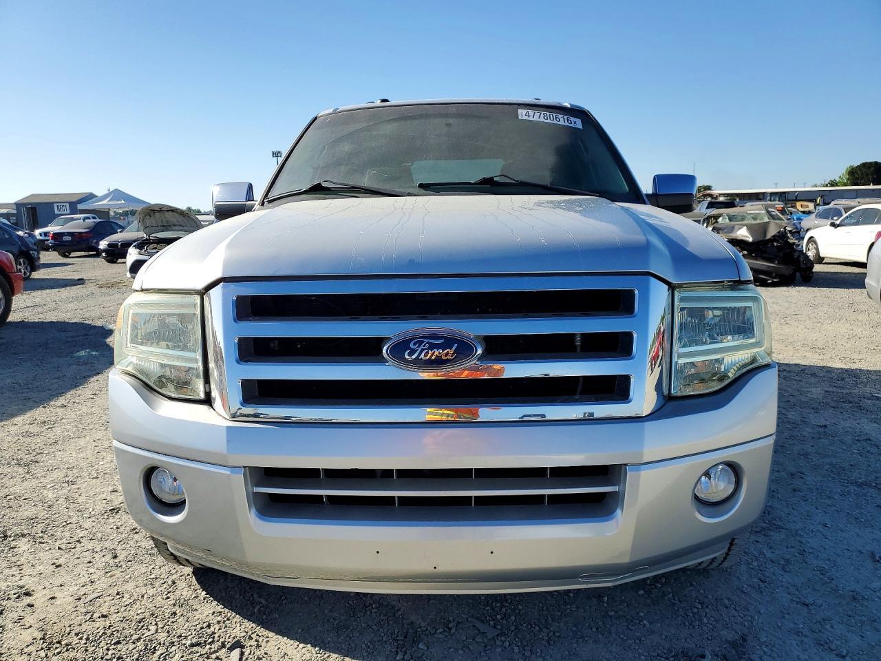 2011 FORD Expedition
