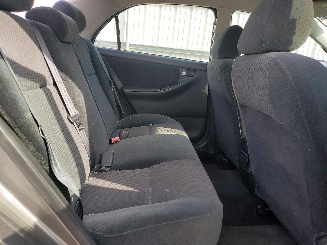 2005 TOYOTA COROLLA
