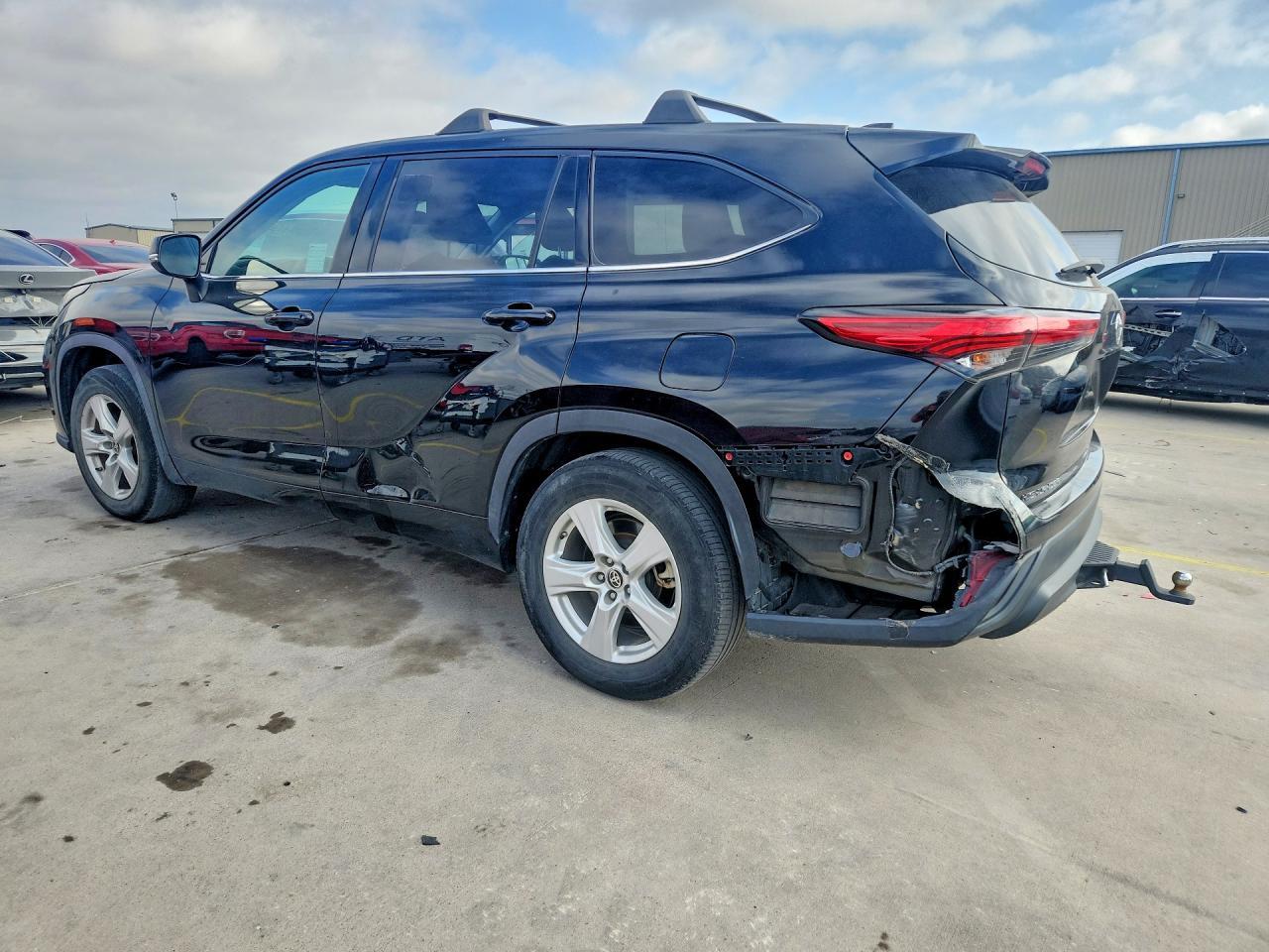 2021 TOYOTA HIGHLANDER