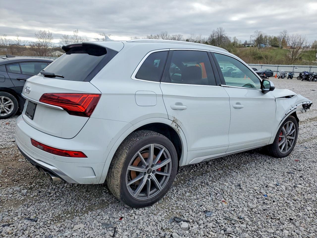 2025 AUDI SQ5