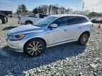 2017 VOLVO XC60